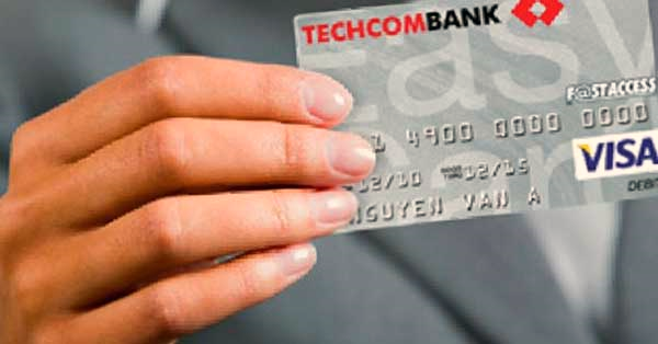 thẻ-ngân-hàng-techcombank